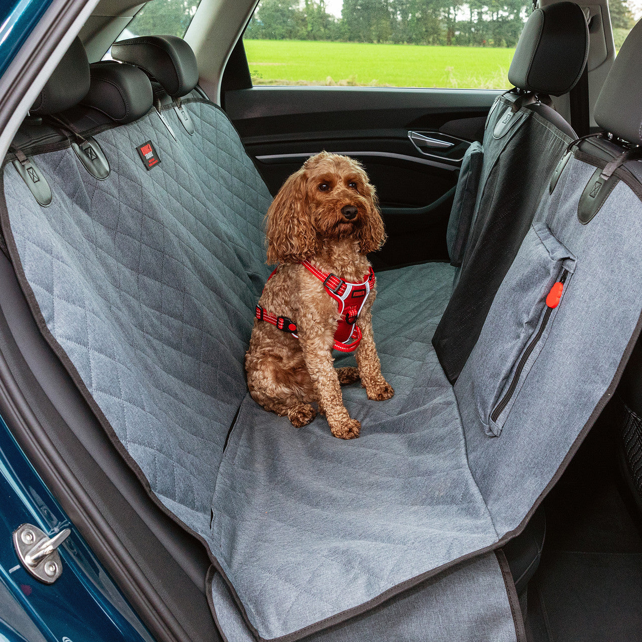 KONG Travel Capa Protetora 2 em 1 para Banco Traseiro e Rede para Cachorros – Veículos Padrão