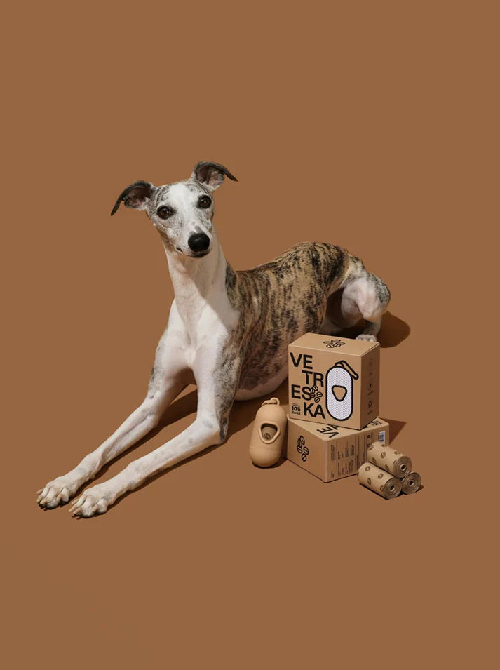 Vetreska Coffee Poop Bags & Dispenser Set - 1 Cata Caca + 12 Rolos