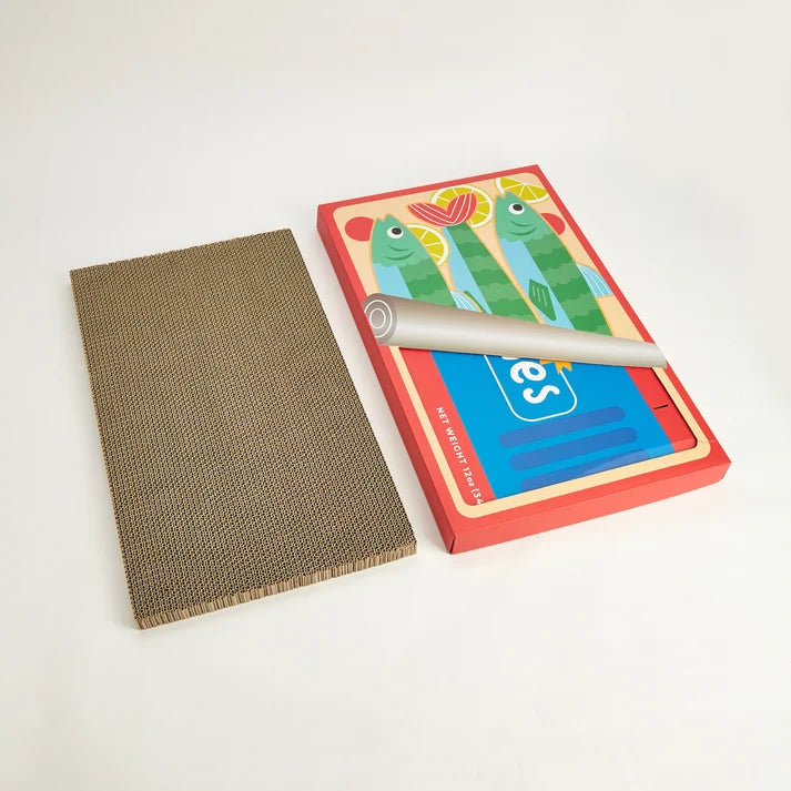 Arranhador de Papelão Lata de Sardinha FOFOS