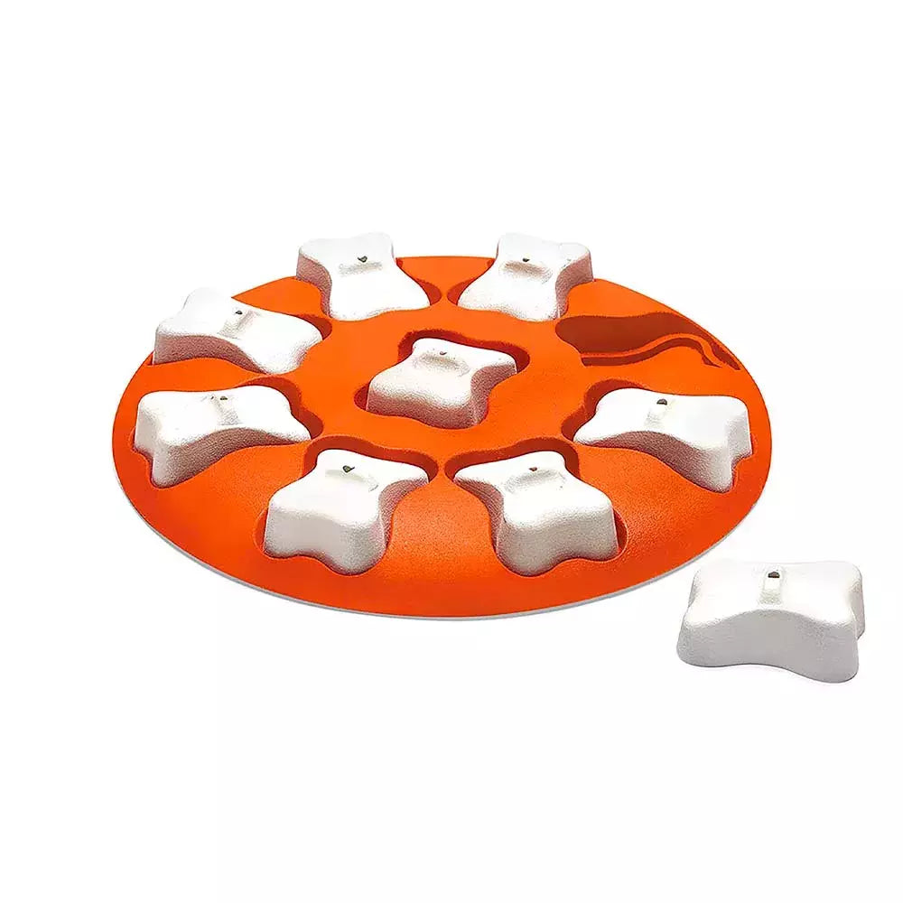 Outward Hound Nina Ottosson Dog Smart Plastic