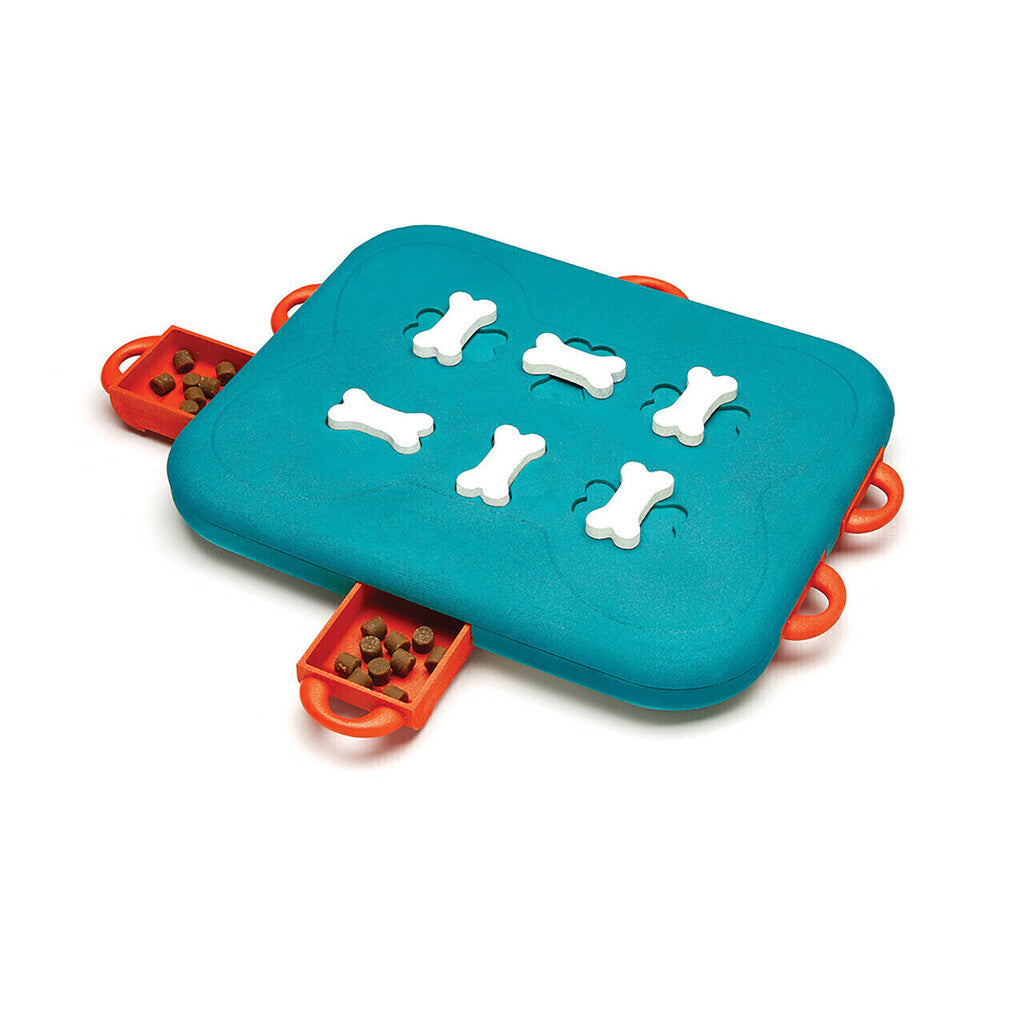 Nina Ottosson By Outward Hound Dog Casino puzzle interativo para cachorro